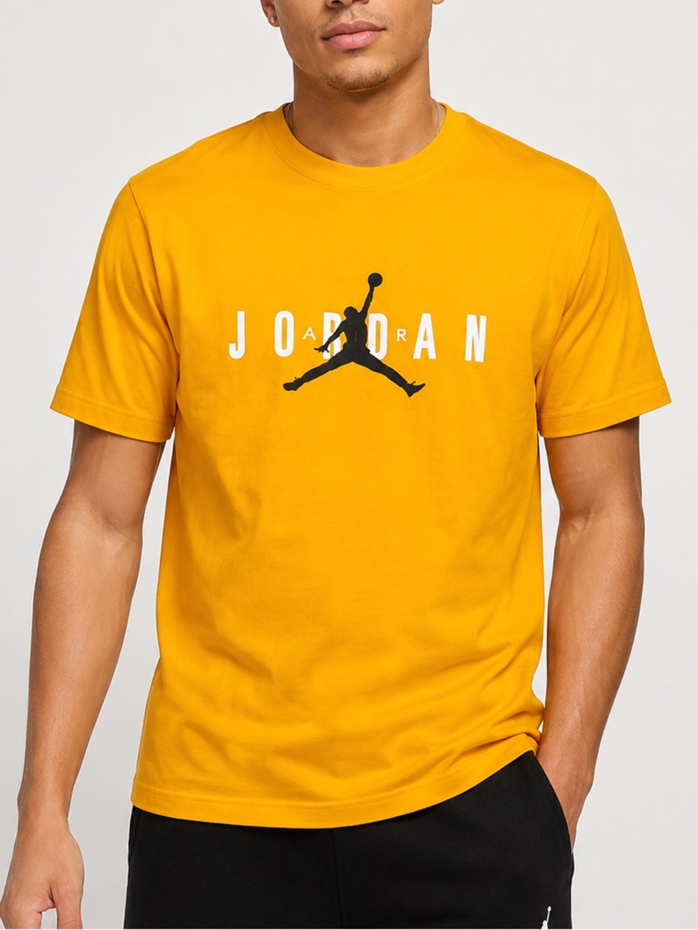 Jordan Men’s Jumpman Air Graphic T-Shirt Gold/Yellow Size Small crewneck tee